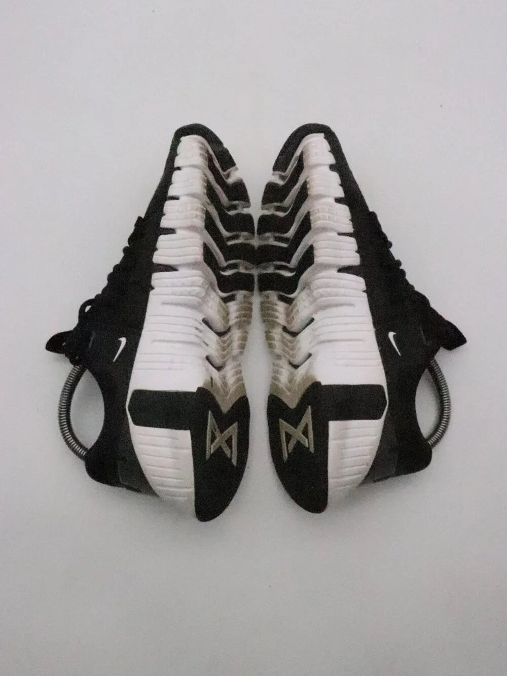 Nike Free Metcon 5 Women's Size 7 Anthracite Black Training Sneakers DV3950 001 - Picture 6 of 9